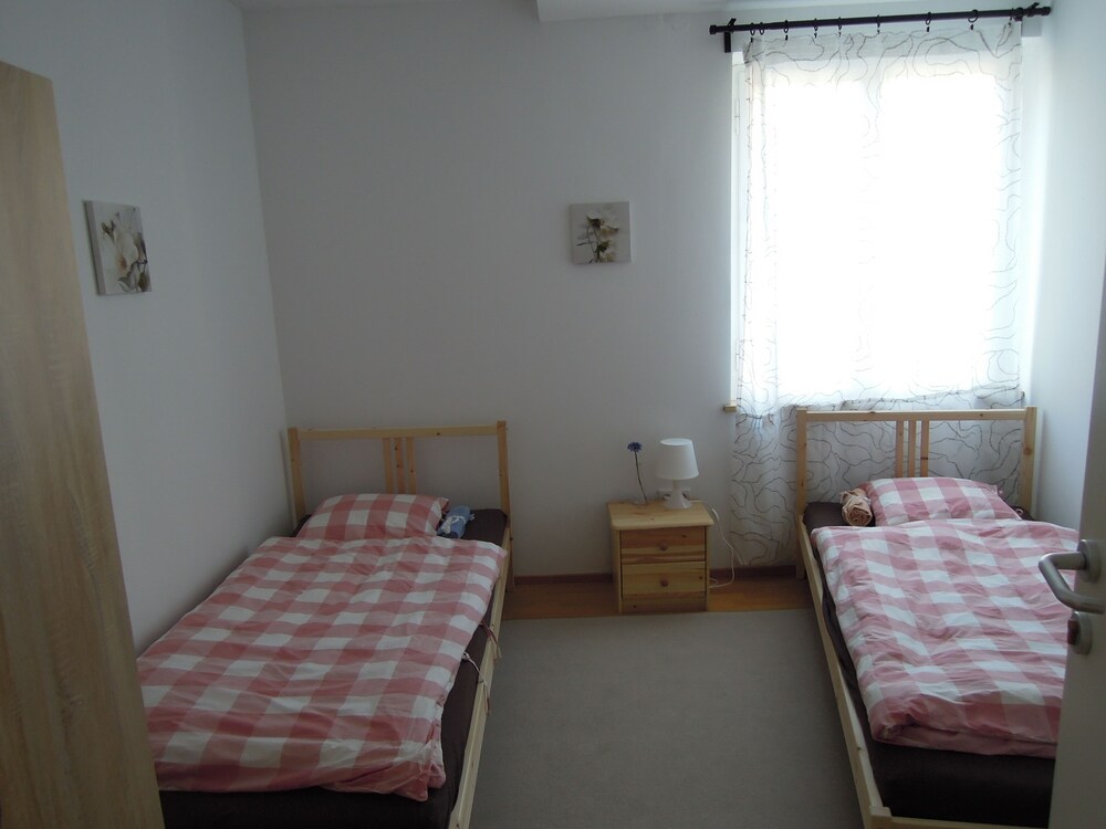 Zimmer (Doppelzimmer, Gemeinschaftsbad)