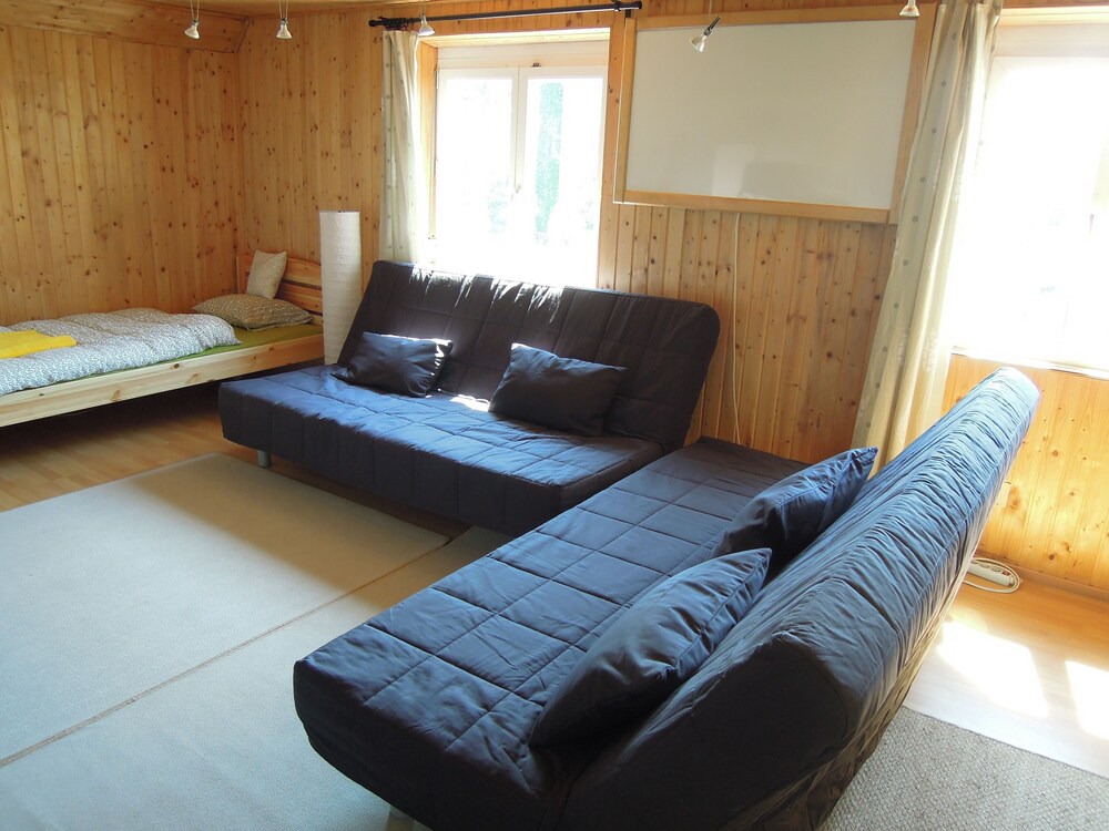 Wohnzimmer (Maisonette, 2 Schlafzimmer)
