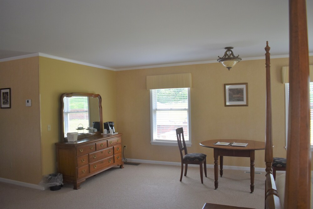 Guestroom View