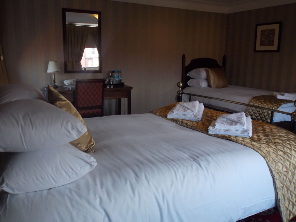 Guestroom