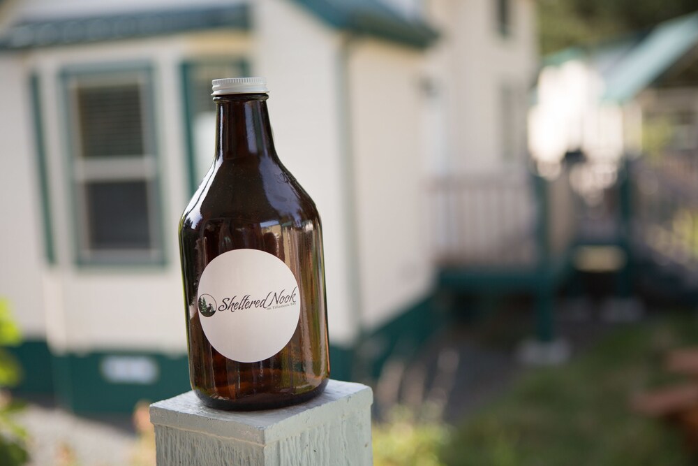 Deluxe Cottage, 1 Bedroom, Kitchen, Garden View - In-Room Amenity