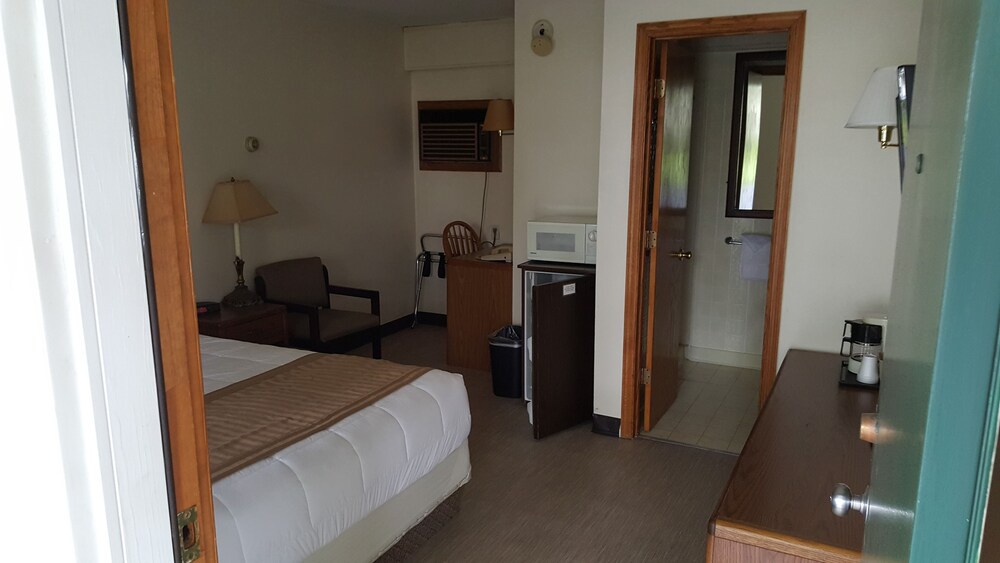 Guestroom View