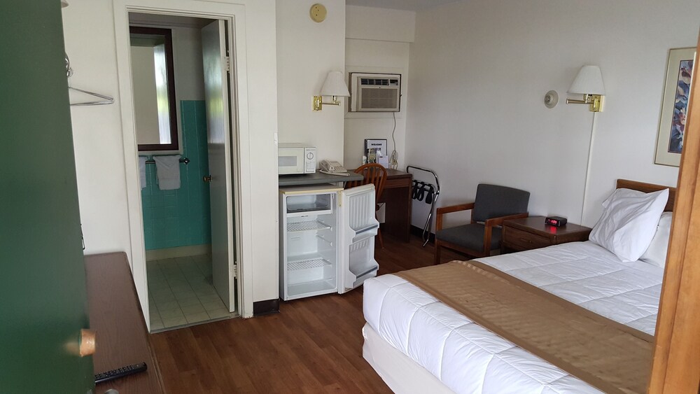 Guestroom View