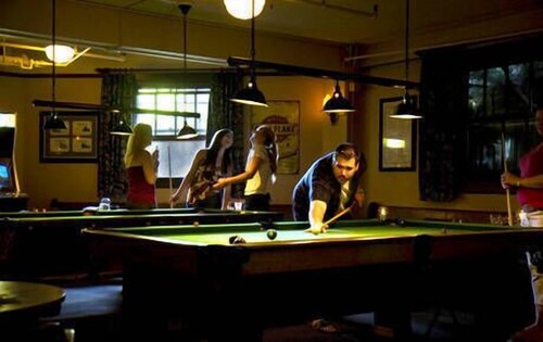 Hotel Bar