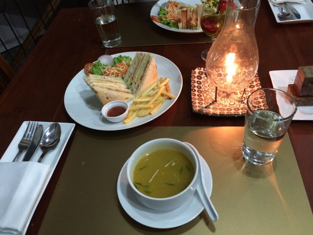 Family Dining