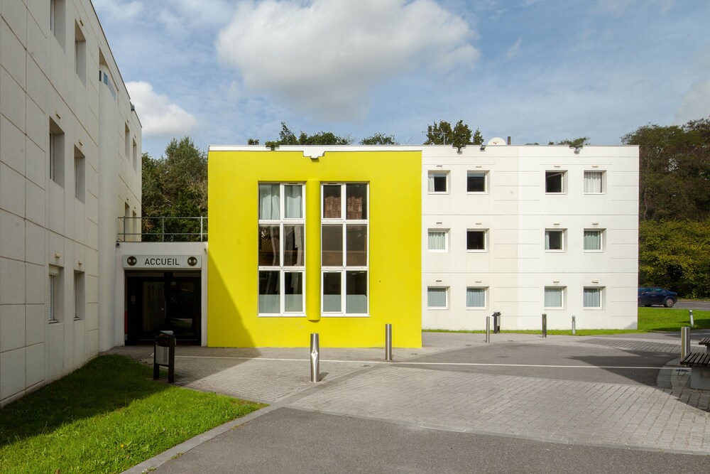 Enceinte de l'établissement