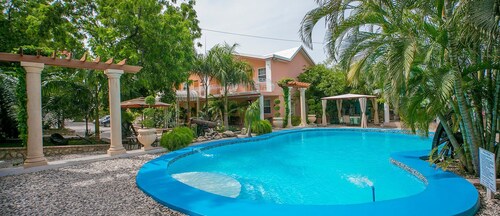 Palm Inn Hotel