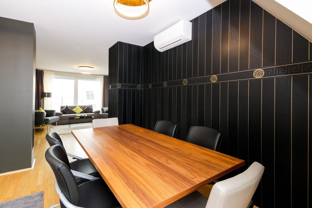 Grand Apartment, 3 Bedrooms, Terrace - Room