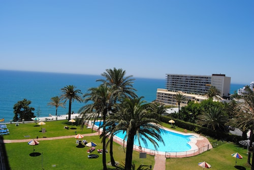 Apartamentos Torre de la Roca