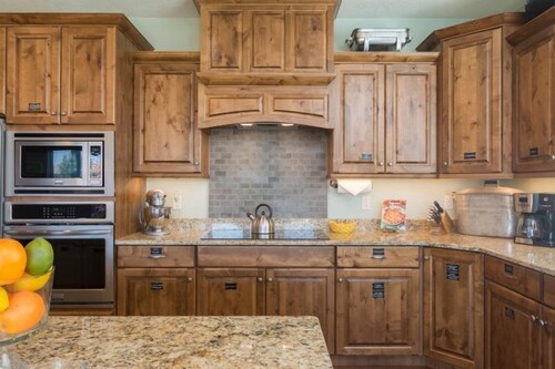 Premium House, 6 Bedrooms (Grand View Estate #3) - In-Room Kitchen