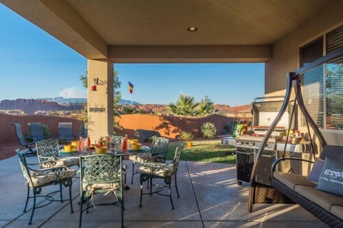 Premium House, 6 Bedrooms (Grand View Estate #3) - Terrace/Patio