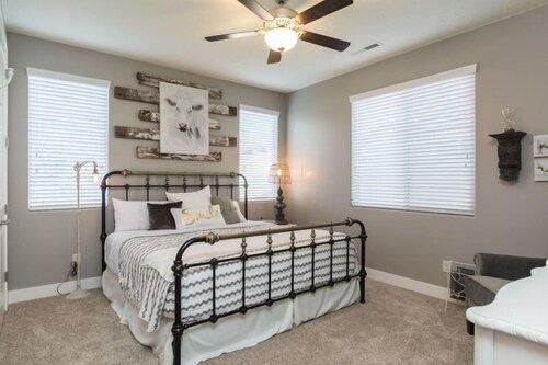 Premium House, 6 Bedrooms (Grand View Estate #3) - Guestroom