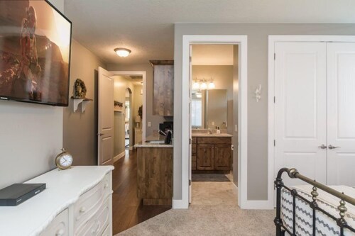 Premium House, 6 Bedrooms (Grand View Estate #3) - Guestroom