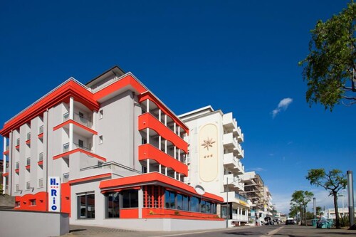 Esterni