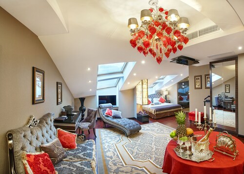Majestic Boutique Hotel DeLuxe
