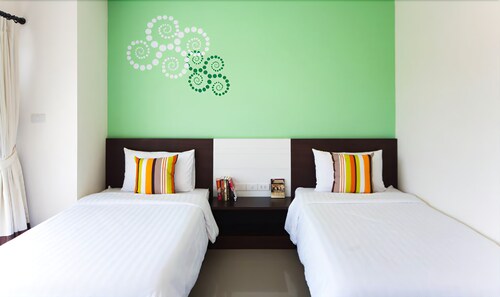 Silver Room - Guestroom