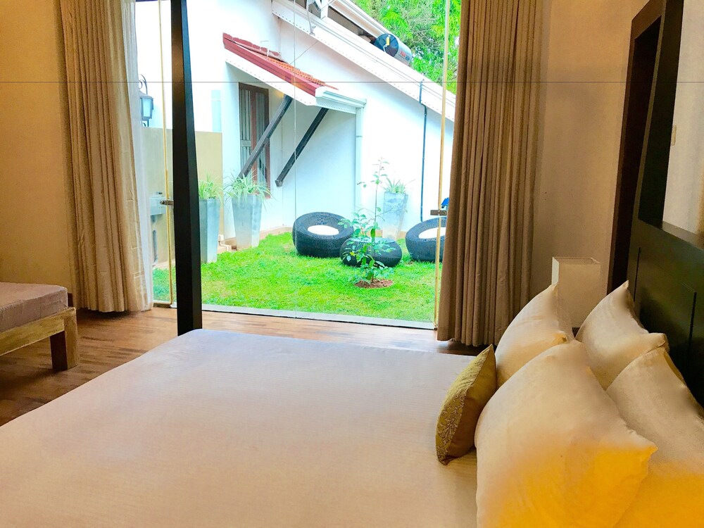 Guestroom View