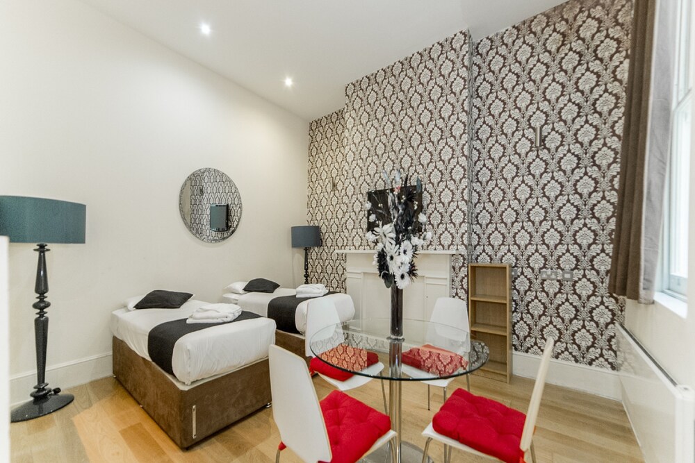 거실 공간 (슈피리어 스튜디오, 주방 (sleeps 4))
