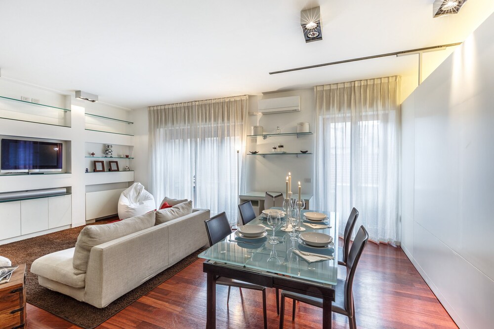 거실 공간 (Suitelowcost Marco Polo (Via Marco Polo 7))