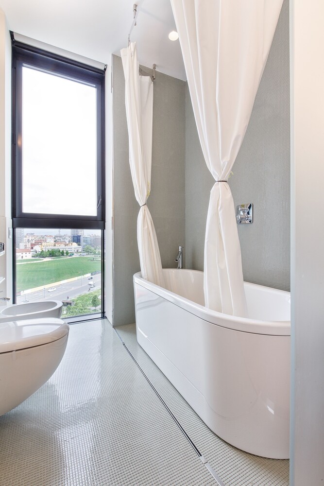 욕실 (Suitelowcost Solaria 6 pax (Via Della Liberazione 15 ))