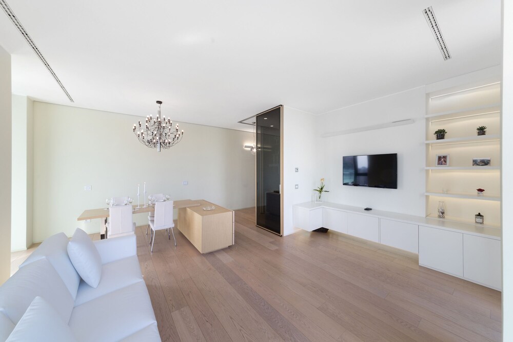 거실 (Suitelowcost Solaria 2 pax - Via Della Liberazione 15 )