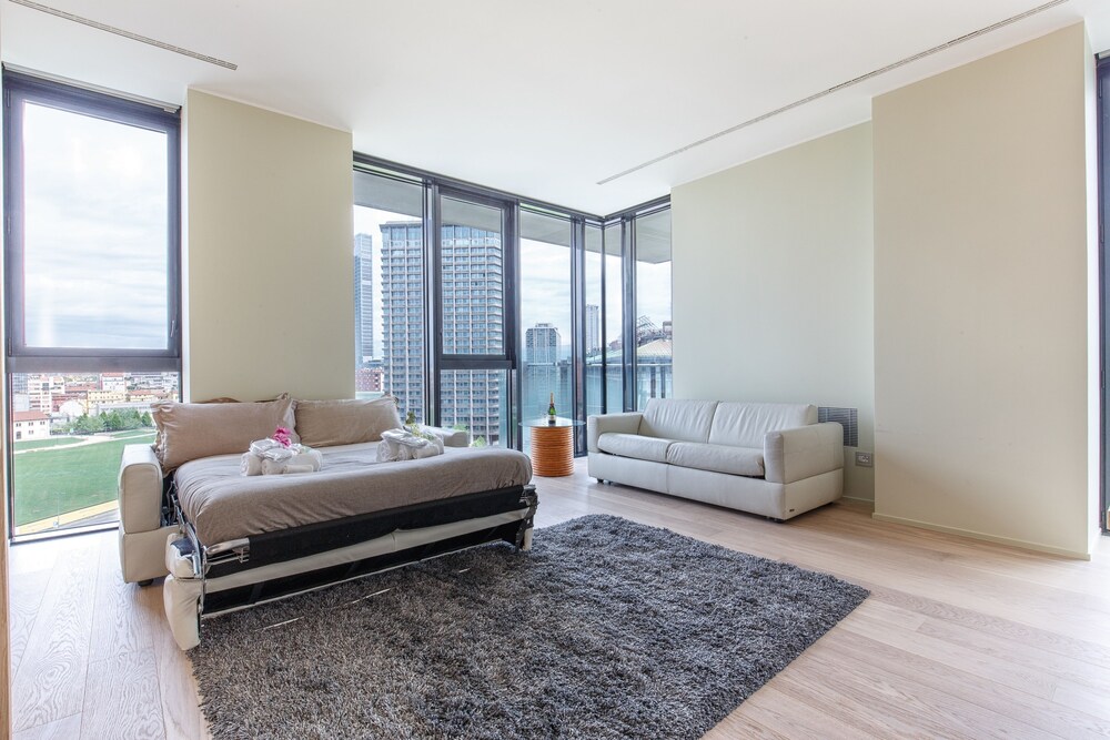 거실 공간 (Suitelowcost Solaria 6 pax (Via Della Liberazione 15 ))