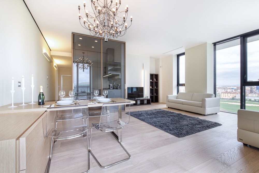 거실 공간 (Suitelowcost Solaria 6 pax (Via Della Liberazione 15 ))