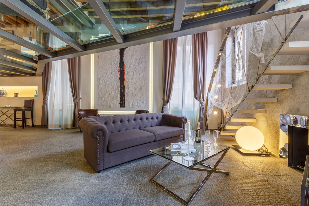 거실 (Suitelowcost Corso Como ( Corso Como 11))