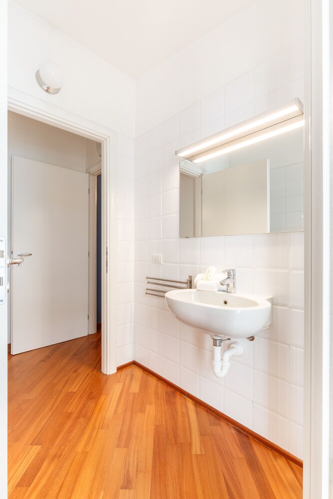 욕실 (Suitelowcost Crispi Moscova (Via Francesco Crispi 5/A ))