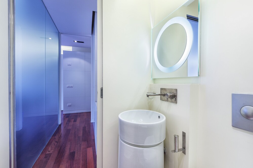 욕실 (Suitelowcost Marco Polo (Via Marco Polo 7))