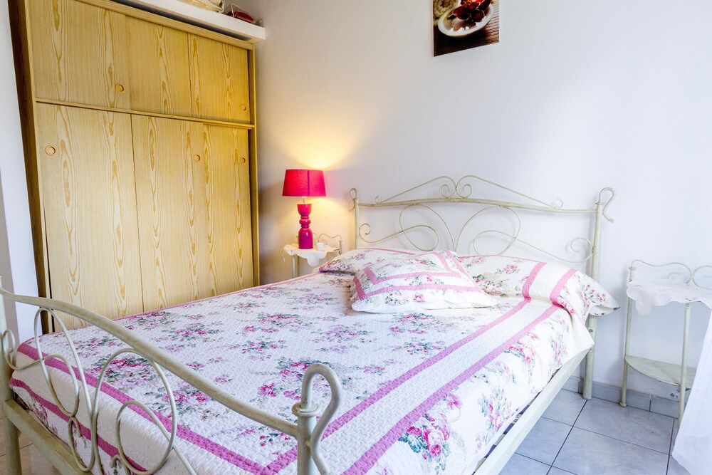 객실 (APPARTEMENT 4 ( 2 Chambres Doubles))