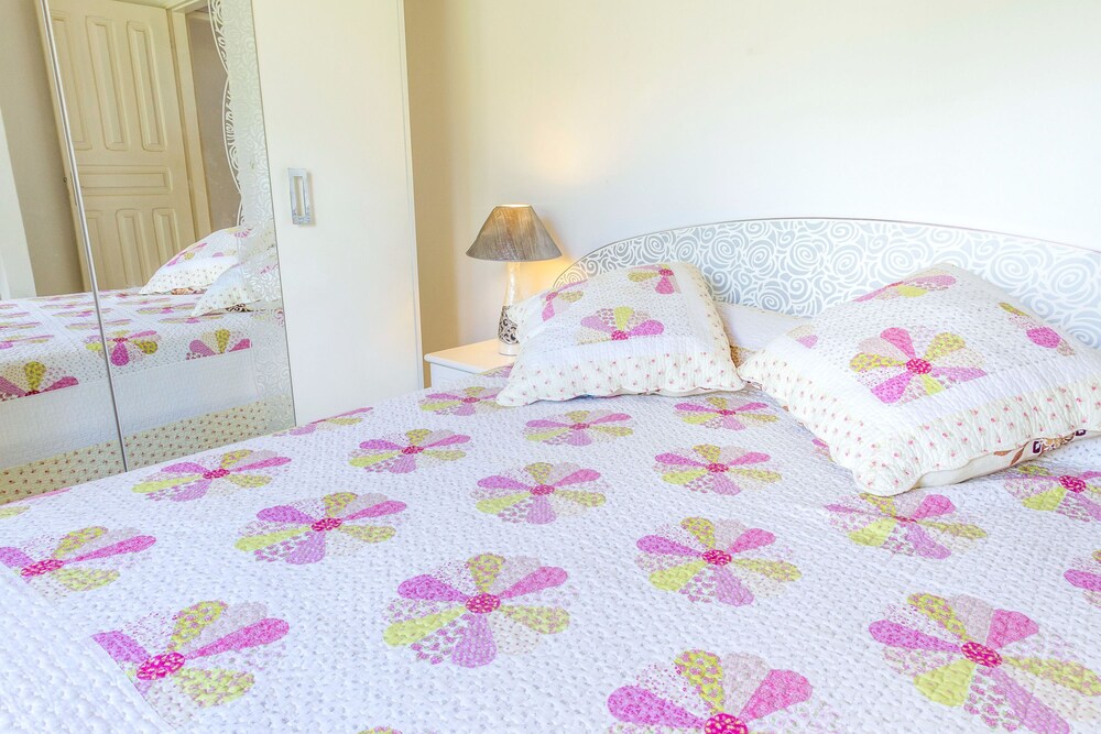 객실 (APPARTEMENT 4 ( 2 Chambres Doubles))