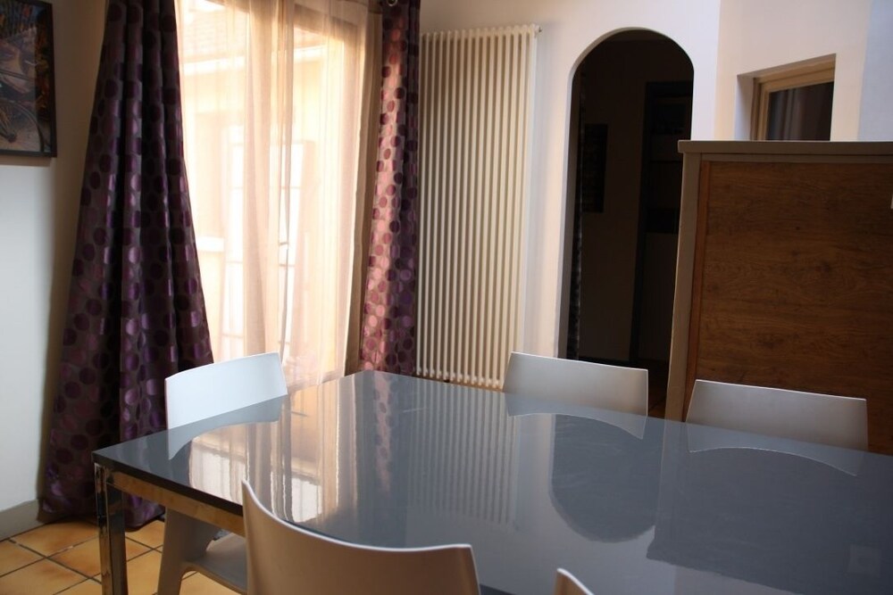 거실 (Appartement Agate 3 pieces duplex avec terrasse 5 rue de la Liberte 94800 Villejuif)