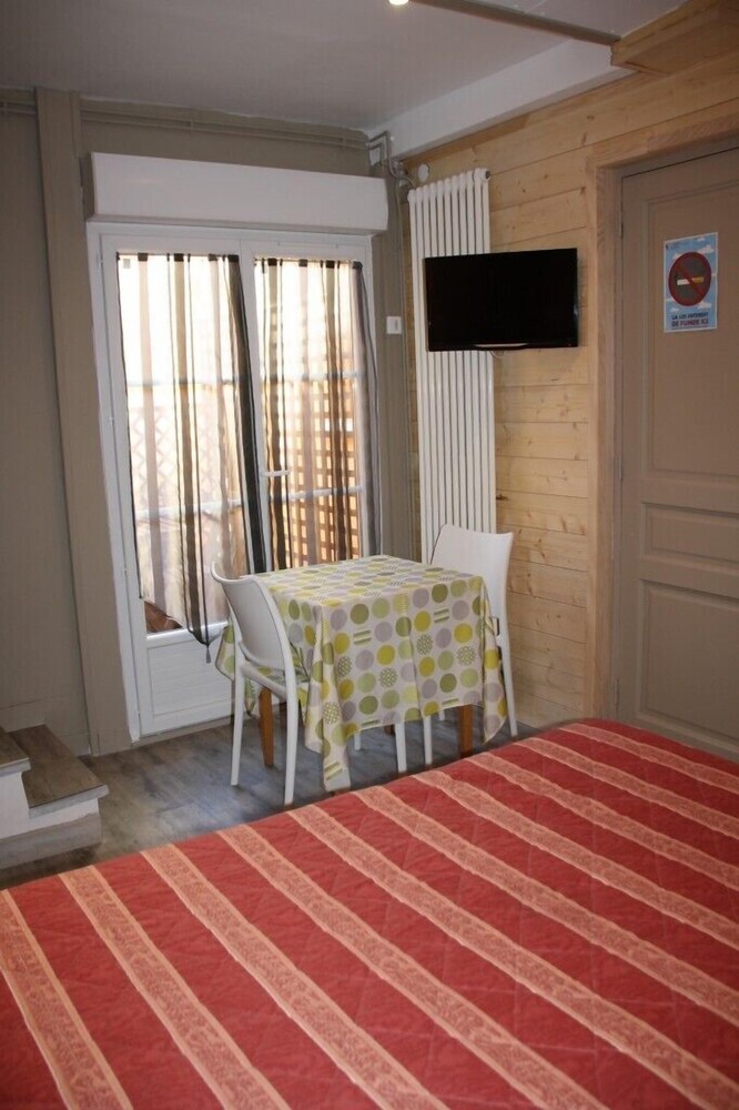 객실 (Studio IRIS (1 personne) 6 rue de la liberte 94800 Villejuif)