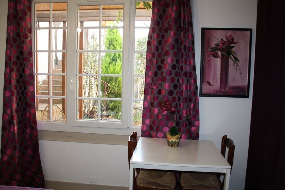 객실 (Rubis Appartement (2 personnes) 6 rue de la liberte 94800 Villejuif)