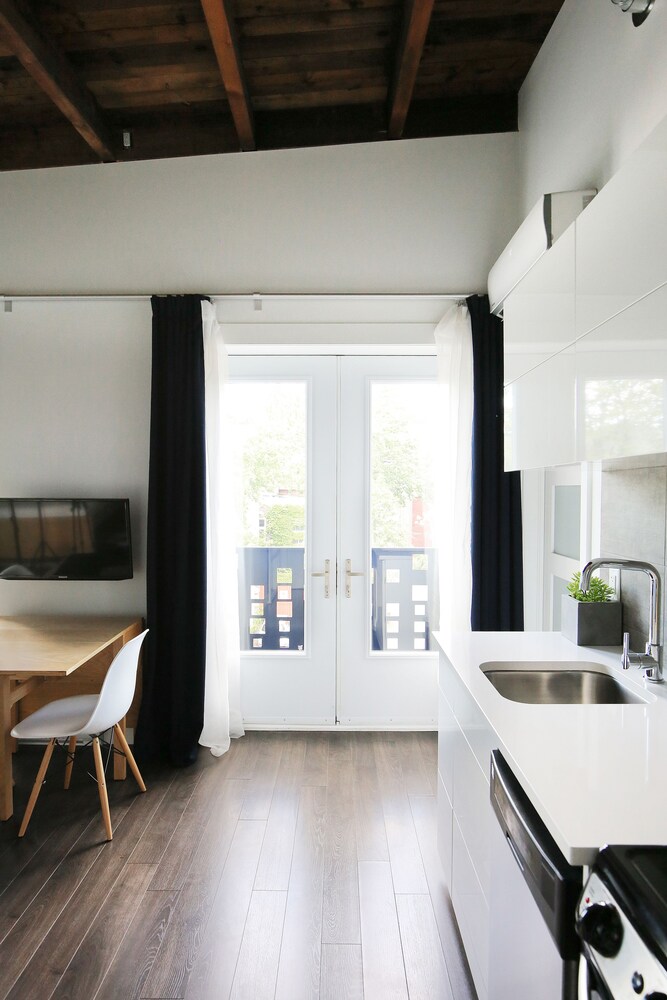 객실 내 간이 주방 (Studio Apartment (301) )