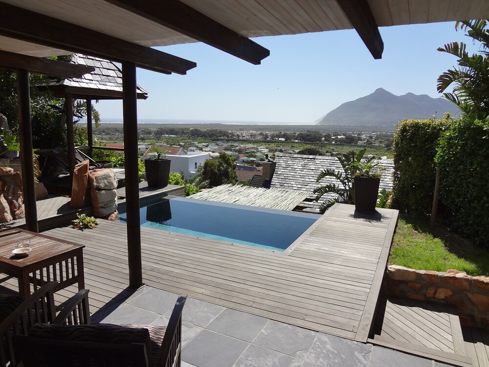 테라스/파티오 (Terrace Suite- Double Room Suite with private infinity pool)
