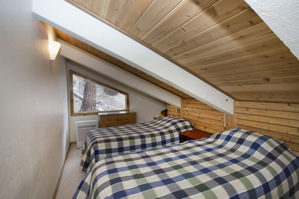 Luxury Apartment, 2 Bedrooms - Room