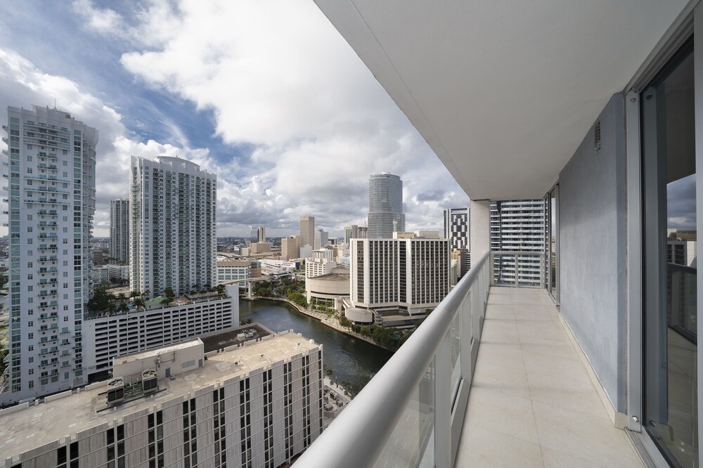 Presidential Suite, River & City View - Balcony View