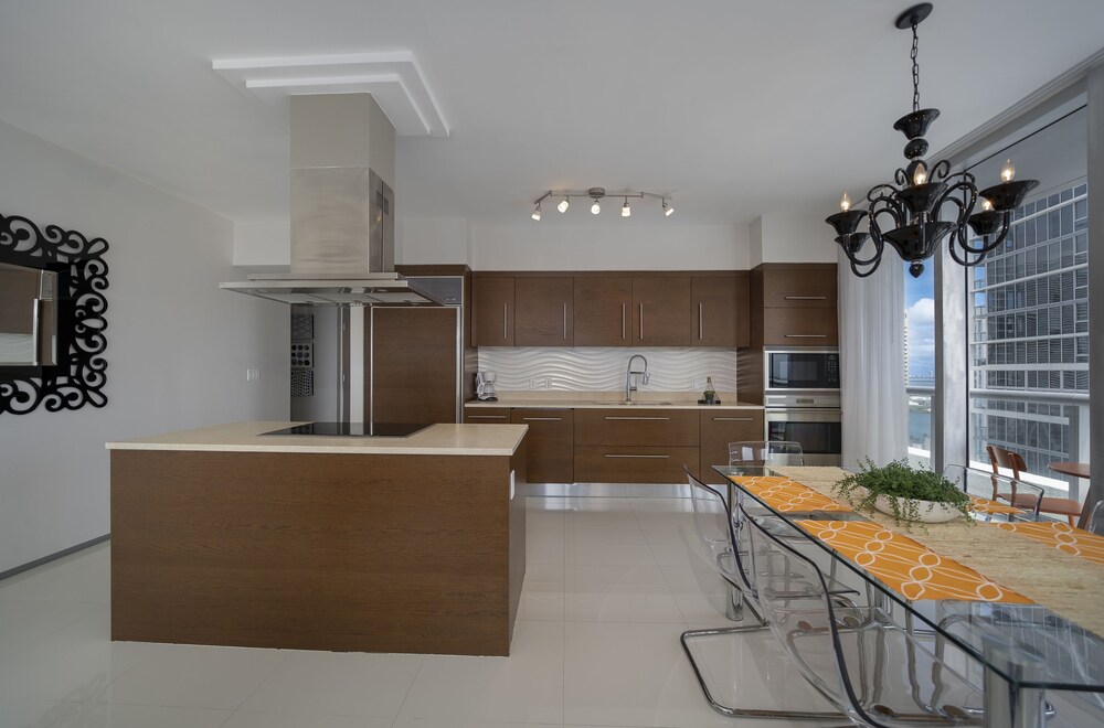 Presidential Suite, Ocean View - In-Room Kitchen