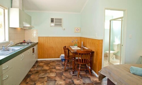 Duplex 2 Berth Ensuite Cabin - In-Room Dining