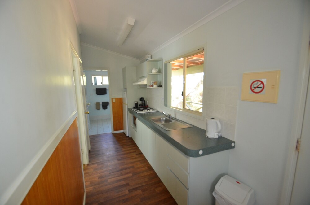 Chalet Ensuite - In-Room Kitchen
