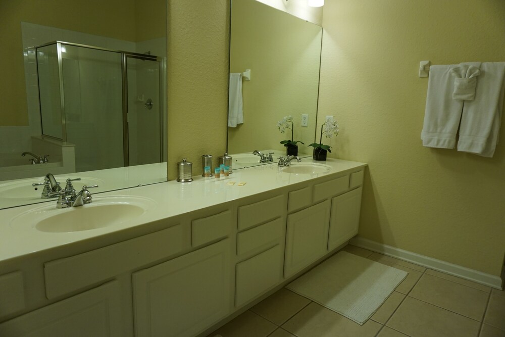 욕실 ( Relaxing Stay at Vista Cay,3 Bedrooms)