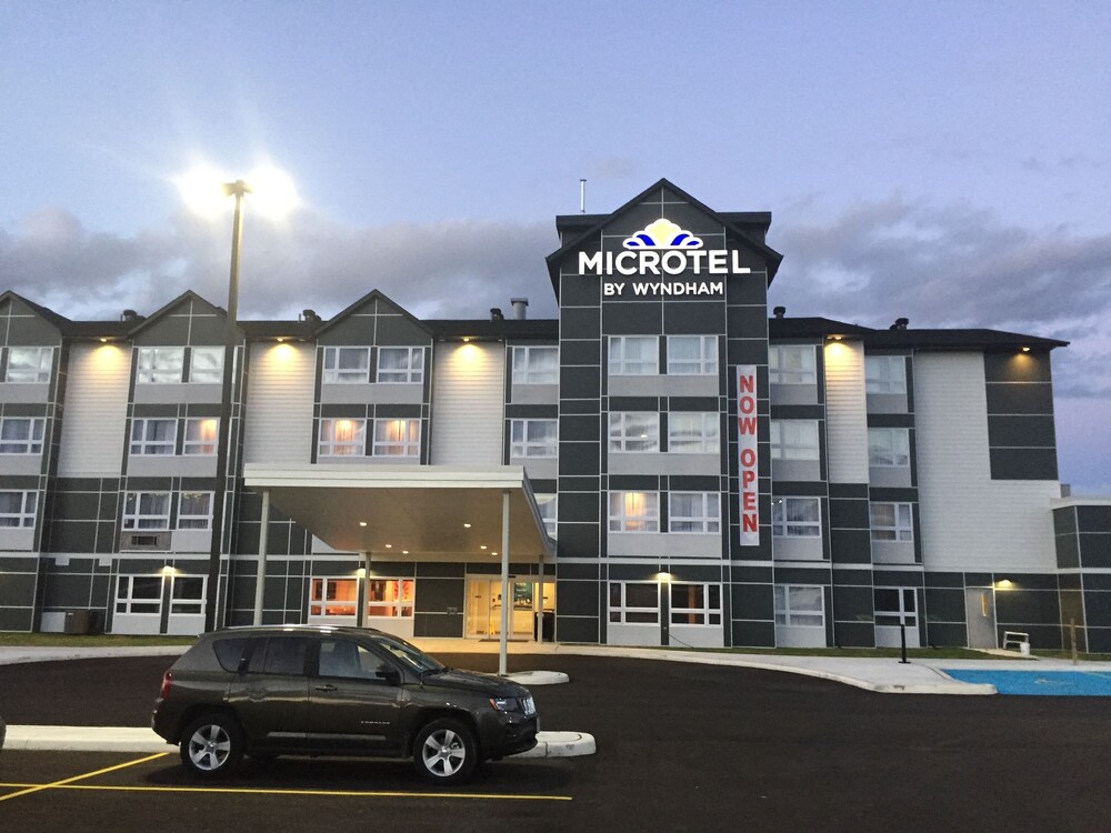 Hotel Front - Evening/Night