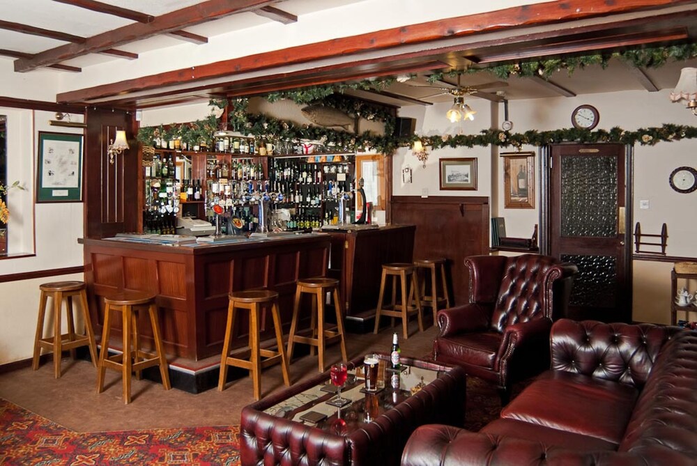 Hotel Bar