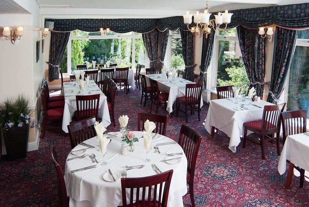 Family Dining