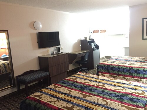 Budget Inn East