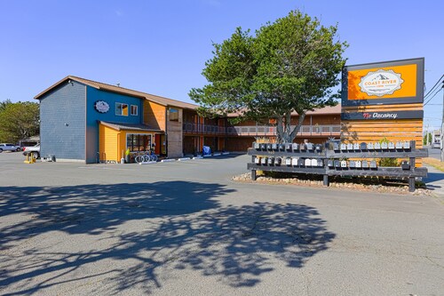 Coast River Inn by OYO Seaside