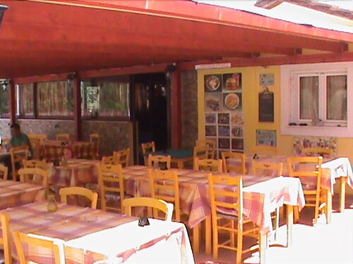 Food-Court