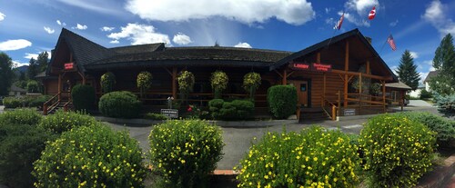 Cariboo Lodge